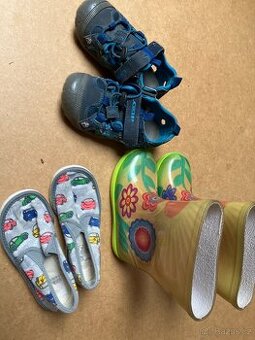 Papuce, sandály a gumáky stélka 15,5 cm