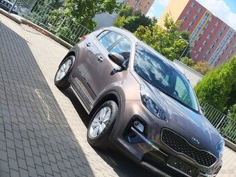 KIA Sportage QL 1,6 T-GDi (31tisíc km)-Stav nového vozu,DPH