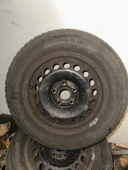 Zimní pneu 195/65/15 5x112