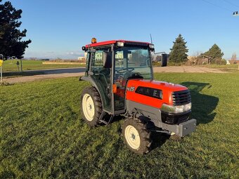 Malotraktor Kubota KL25 Kingwell Kabina Top