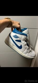 Jordan 1 Mid, vel. 44.5