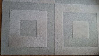 vlněný kusový koberec