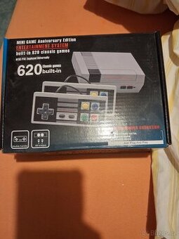 Konzole s retro hrami,nova
