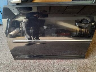 Vw touran levé přední dveře