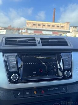 Navigace Fabia 3 se Smartlink