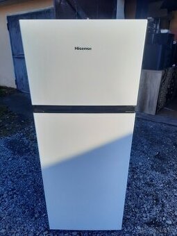 Lednice s mrazákem----mohu dovézt