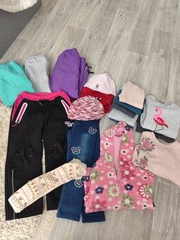 Mix oblečení - dívčí. 110/116