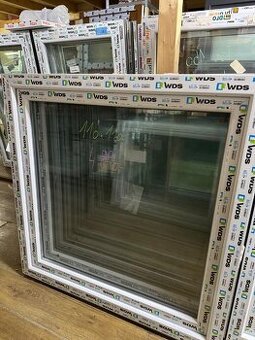 plastové okno 110x110