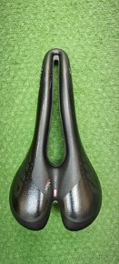 Sedlo Selle Well