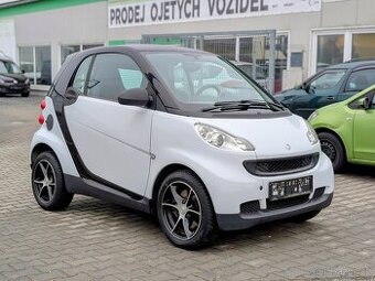 SMART FORTWO MHD AUTOMAT 1.0i 45kW JEN 107TKM - 1
