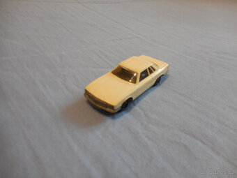 Mercedes 350 SLC - 1