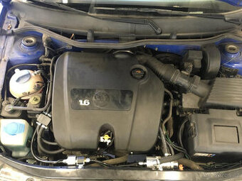 motor škoda octavia 1,6 75KW  9999KČ