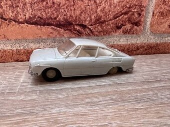 KDN ŠKODA 110 R COUPE
