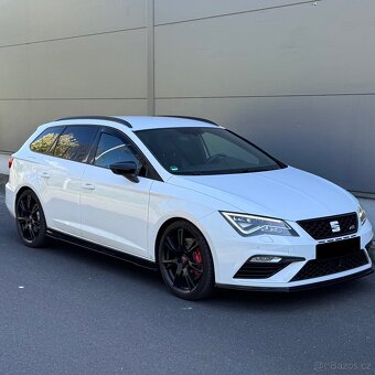 Seat Leon Cupra 300 4drive 221kw po servisu