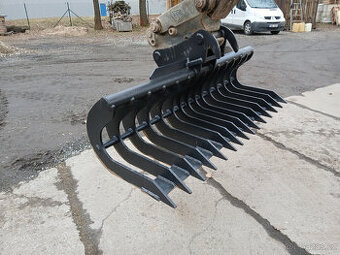 roštové třidící hrábě š.150cm pro stroje JCB
