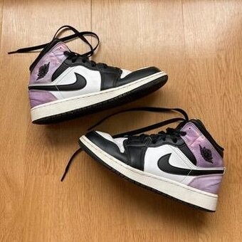 Air Jordan 1 mid SE "Zen Master" GS