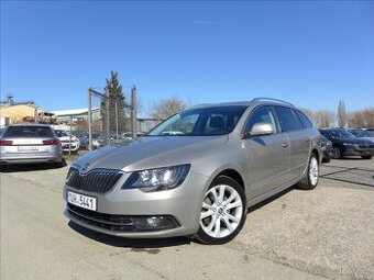 Škoda Superb 2,0 TDi 4x4 Elegance TAŽNÉ, EL.KUFR