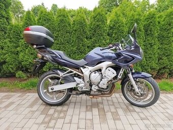 YAMAHA FZ6 FAZER