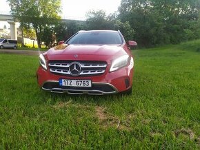 M B GLA 220D