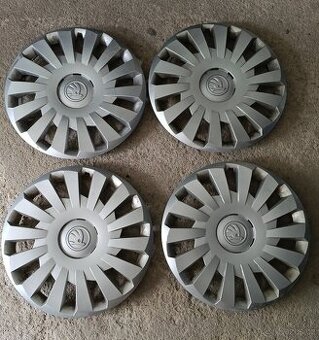 Poklice Škoda Octavia 16"