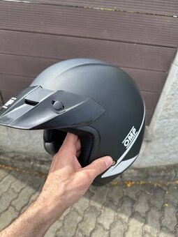 Helma auto / motorka / motokáry OMP
