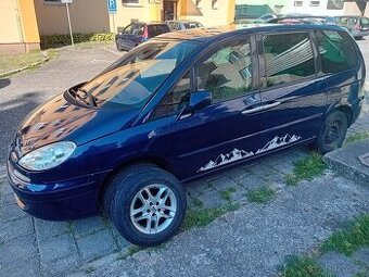 Peugeot 807
