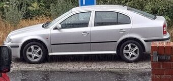 Škoda octavia 1 1.6 75 Kw rok 2004 STK PLATNÁ TOP Výbava