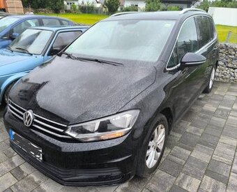 VW Touran 1.4 TSI (110Kw),7 míst,najeto 97 tis.km