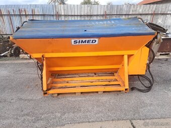 Simed nástavba pro posyp SVS 1,7M3.
