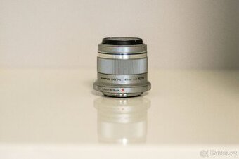 Olympus M.Zuiko Digital 45 mm f/1.8