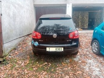 Volkswagen golf 5 1.6 FSI  85 kW