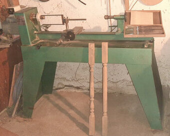 Kopírovací soustruh na dřevo