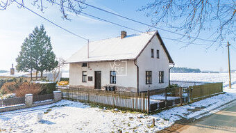 Prodej rodinného domu v obci Osice - Polizy - 1