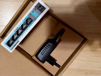 Mikrotik Routerboard RB951-2n 2.4GHz Wlan AP, 5xEthernet - 1