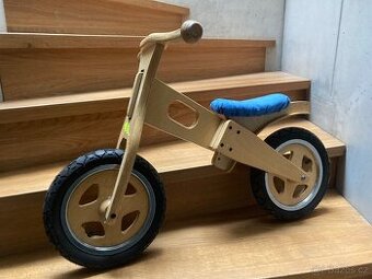 Dřevěné odrážedlo