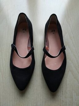Elegantní černé lodičky H&M – velikost 36
