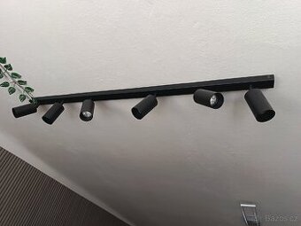 Stropní svítidlo s bodovými světly 120cm