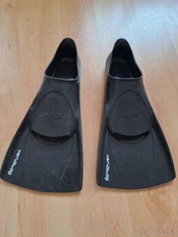 Plavecké krátké ploutve v.33/34