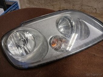 Světlo Touran Caddy