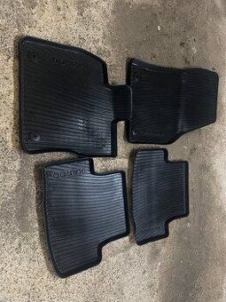 Gumové koberečky Škoda Karoq