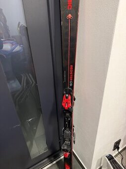 Špičkové lyže Atomic G9i Redster