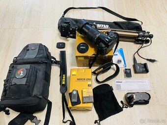 Nikon D5000 + kompletní výbava
