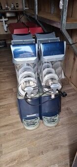 Výrobník ledové tříště