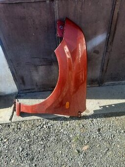 Prodám levý přední blatník ford fusion