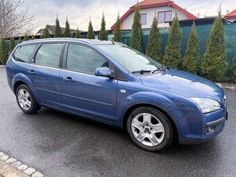 Ford Focus II 1.6 85kW Nová STK,po rozvodech ,bez investic