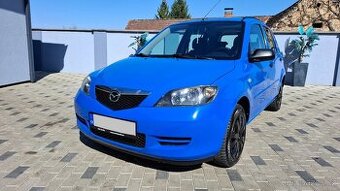 Mazda 2 1,2i - 16V - 55kw. SLUŠNÝ STAV - NOVÁ STK+EM