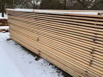 Prodám prkna 2,5 cm, délka 3m a 4m.