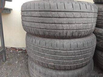 Letní pneu 215/55R16