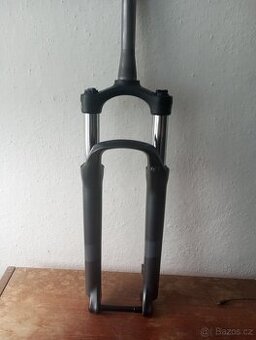 Vidlíce XCM 29 tapered s pevnou osou boost