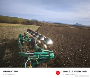 Pluh , pluhy , otočné pluhy s GPS zadarmo